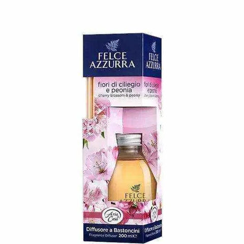 Felce Azzurra geurstokjes pioenroos kersen 200ml diffuser set with wooden sticks.