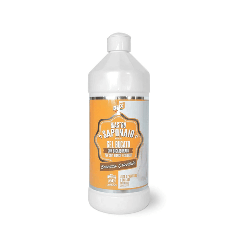 Blix Mastro Saponaio geconcentreerd wasmiddel met bicarbonaat, 850 ml fles voor 60 wasbeurten met oosterse geur.