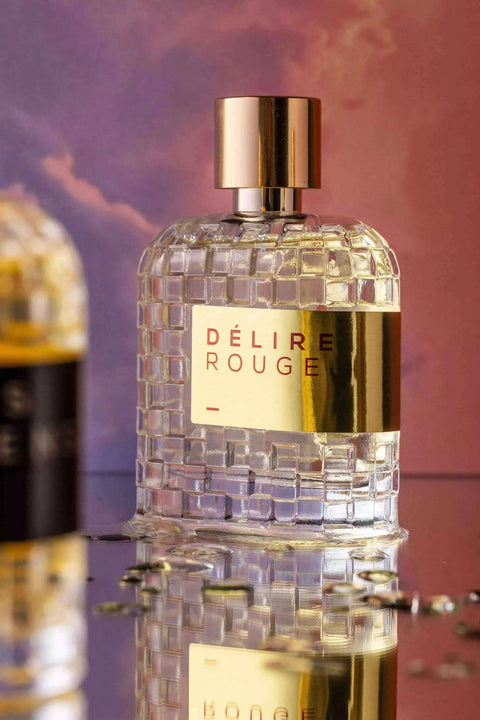 LPDO Délire Rouge cadeauverpakking eau de parfum Intense 100ml, bad enHemelse-geuren.nlélire Rouge cadeauverpakking eau de parfum Intense 100ml bad en douche 100ml en bijpassend verzorgingstasje