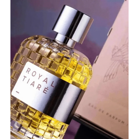 LPDO Royal tiaré cadeauverpakking eau de parfum 30ml met verzorgingstaHemelse-geuren.nlLPDO Royal tiaré cadeauverpakking eau de parfum 30ml met verzorgingstasje