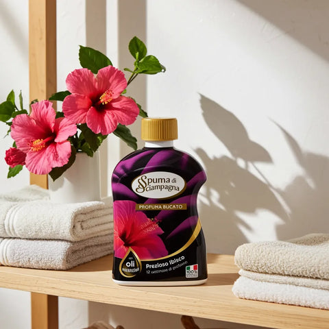 Spuma di sciampagna, parfum concentré pour le linge à l'hibiscus et aux huiles essentielles, 230 ml