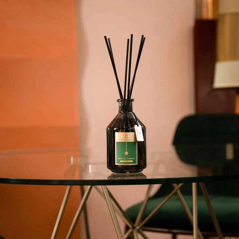ROOMOI geurstokjes Celestial Gardenia 500ml - Hemelse-geuren.nl