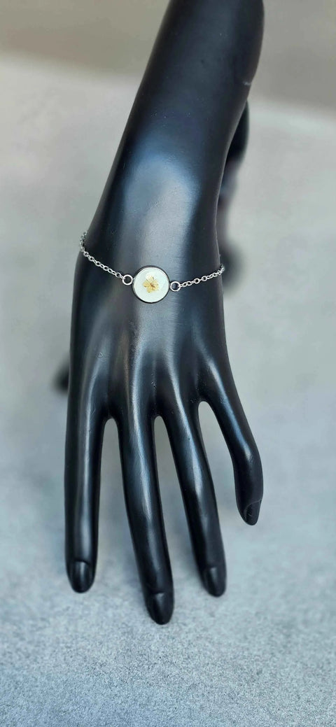 Armband zilverkleur met wilde vlierbloesem handgemaakt op Sardinië Sambuco selvatico bianca media - Hemelse-geuren.nl