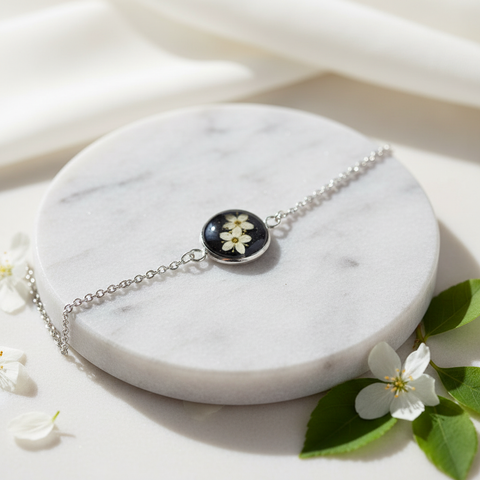 Armband zilverkleur met wilde vlierbloesem handgemaakt op Sardinië Sambuco selvatico nero media