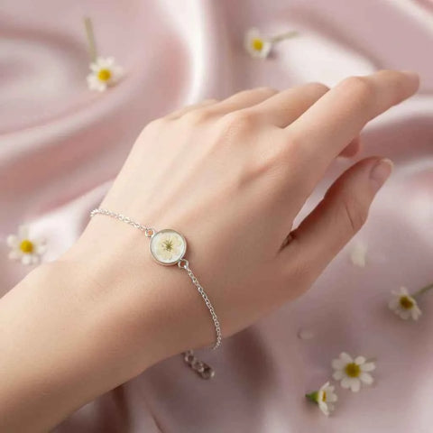 Armband zilverkleur met wilde vlierbloesem handgemaakt op Sardinië Sambuco selvatico bianca media - Hemelse-geuren.nl