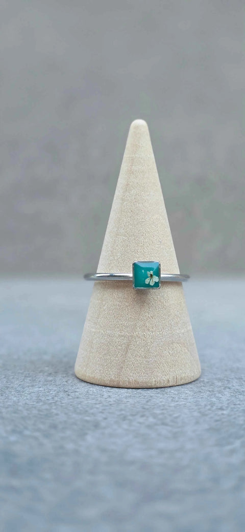 Ring zilverkleur vierkant met wilde vlierbloesem handgemaakt op Sardinië Sambuco Verde - Hemelse-geuren.nl